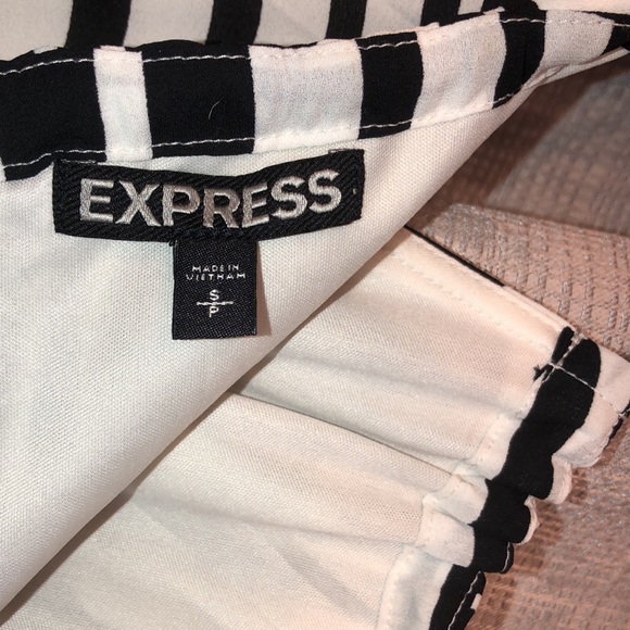 Express dress - Picture 4 of 6